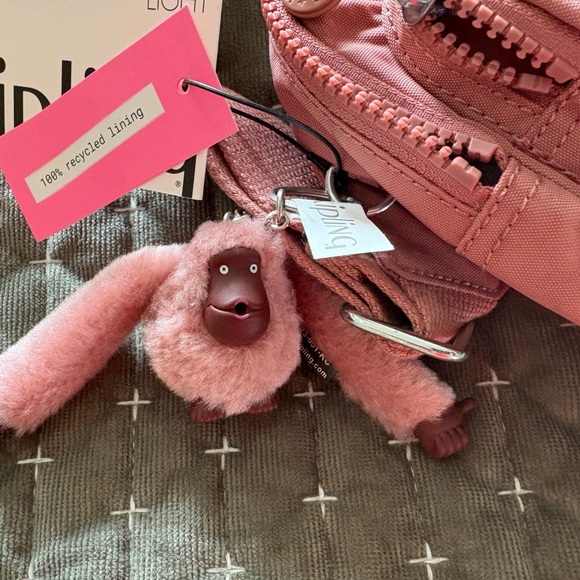 🎒 Kipling Pink Tarry Bag w/ Monkey Keychain – NWT 💖 - Picture 4 of 7